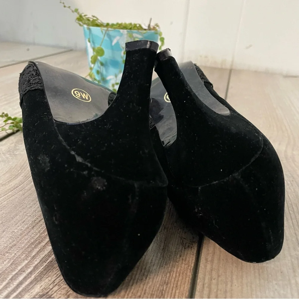 Vintage Black Velvet Kitten Heels Women’s 9 Lace Rhinestone Almond‎ Toe